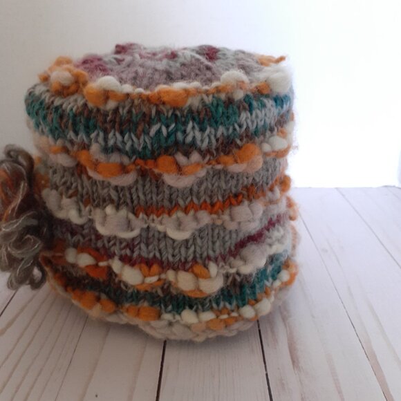 Chunky Knit Wool Beanie with Flower Gray Yellow - Picture 4 of 10